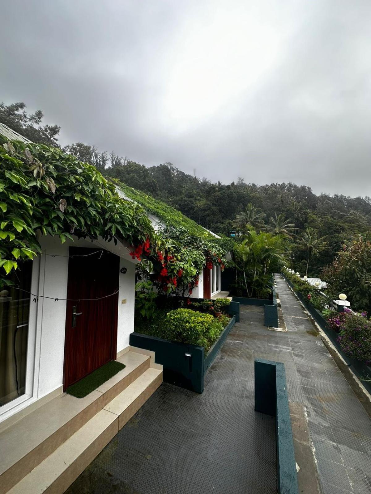 Munnar Tea Hills Resort - Mthr المظهر الخارجي الصورة