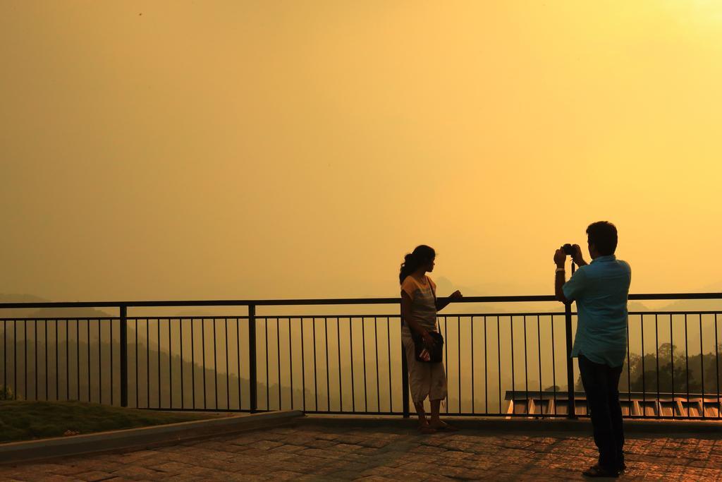 Munnar Tea Hills Resort - Mthr المظهر الخارجي الصورة
